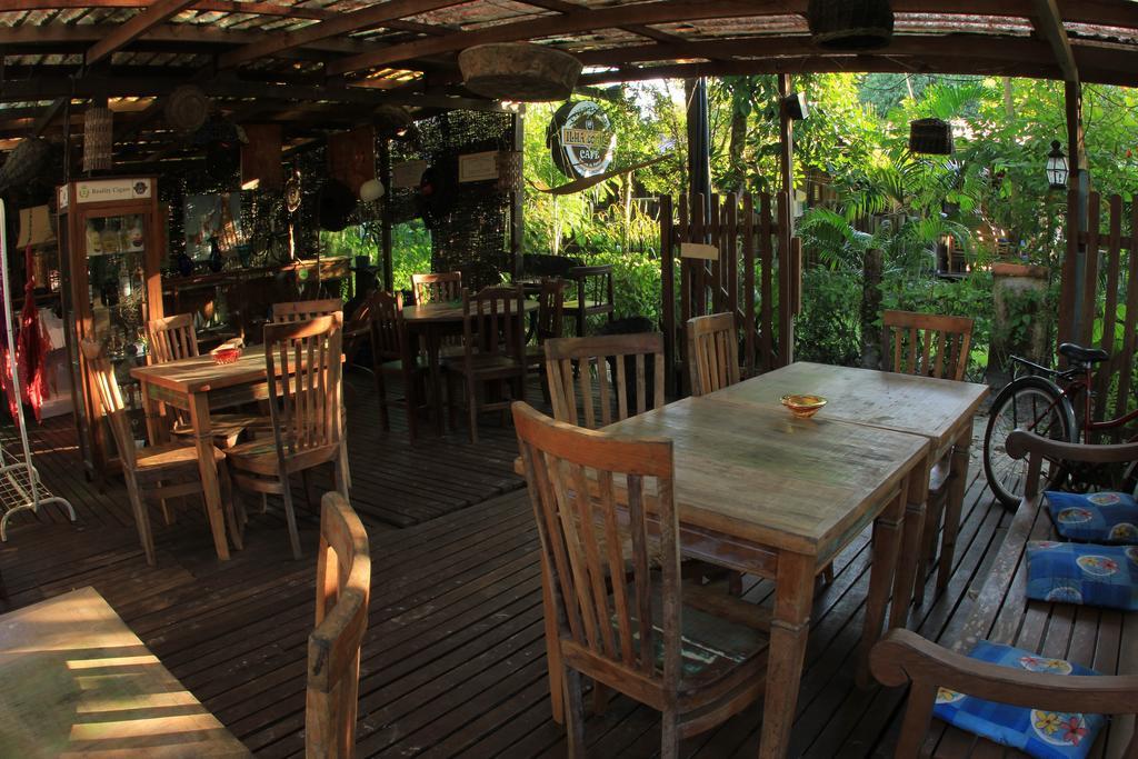 Pousada Ilha Do Mel Cafe Exterior photo